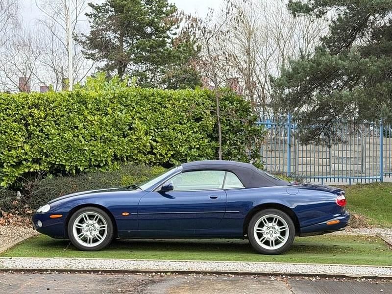 Used Jaguar XK8 290 HP (213 kW) 2001 Blue Cabriolet