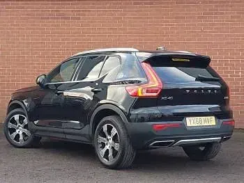 Used Volvo XC40 Inscription 150 HP (110 kW) 2018 Black SUV