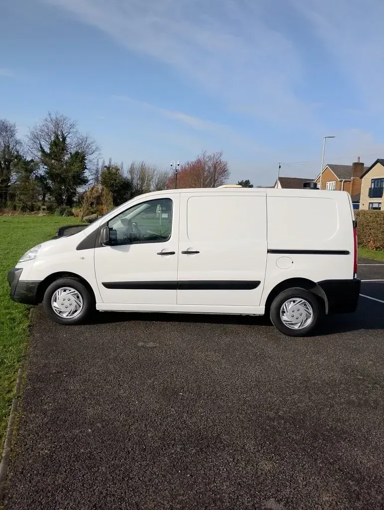 Używany Citroën Dispatch 2012 Biały Minivan