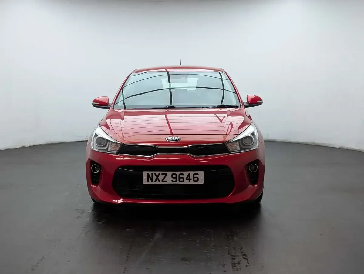 Used Kia Rio 83 HP (61 kW) 2019 Red Hatchback