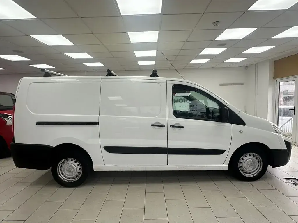 Used Peugeot Expert 128 HP (94 kW) 2013 White Van