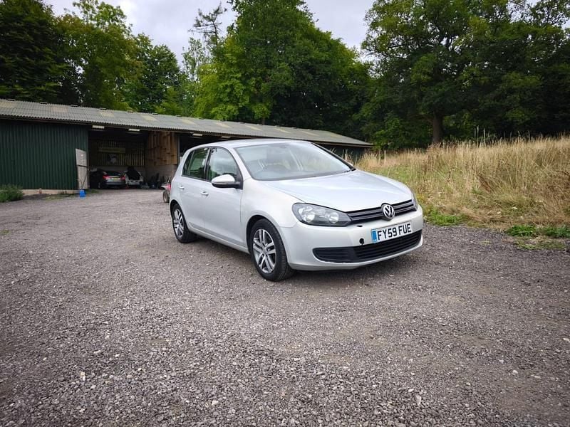 Silver Used 2009 VW Golf VI SE Hatchback | £2,150 (Good price) - Image 1/4