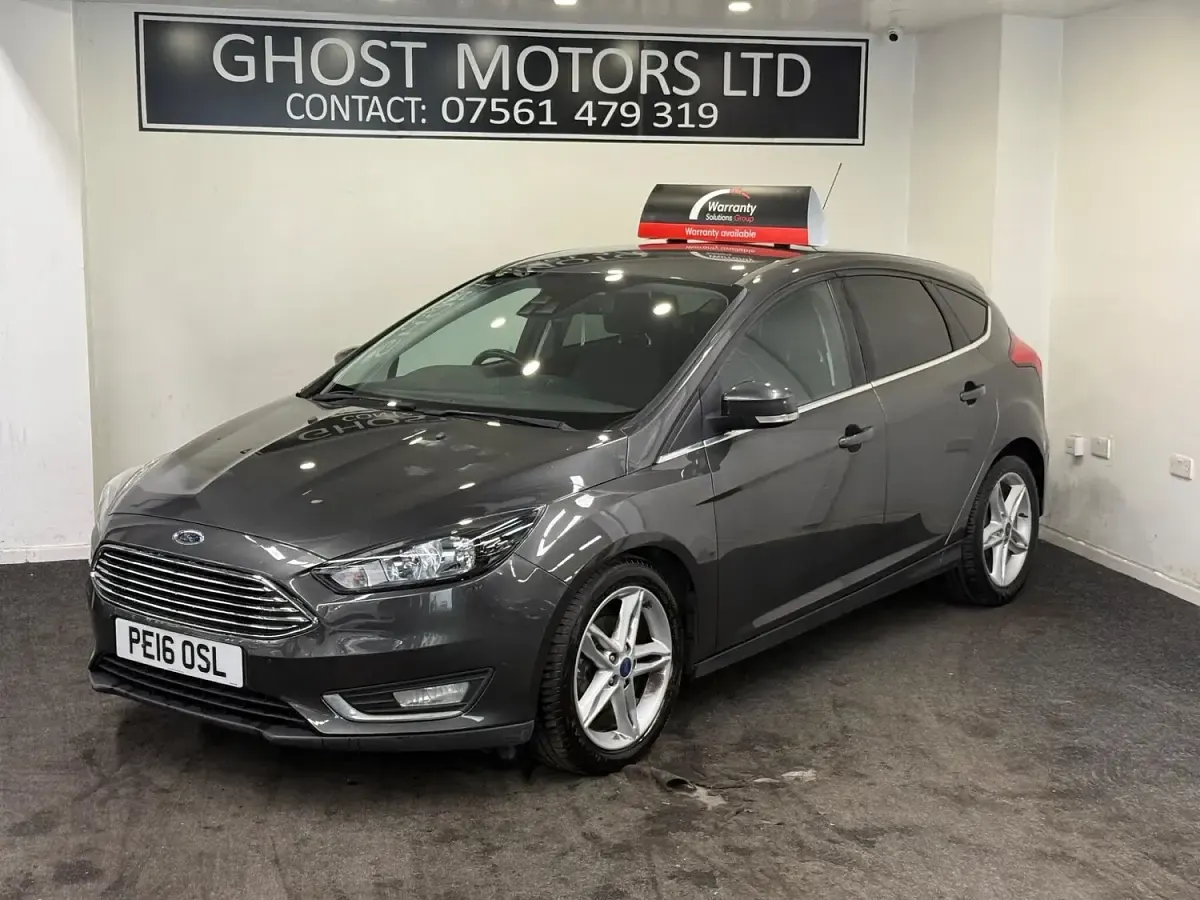 Used Ford Focus Titanium 2016 Grey Hatchback