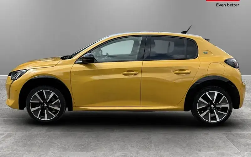 Used Peugeot e-208 Premium 100 kW (136 HP) 2022 Hatchback