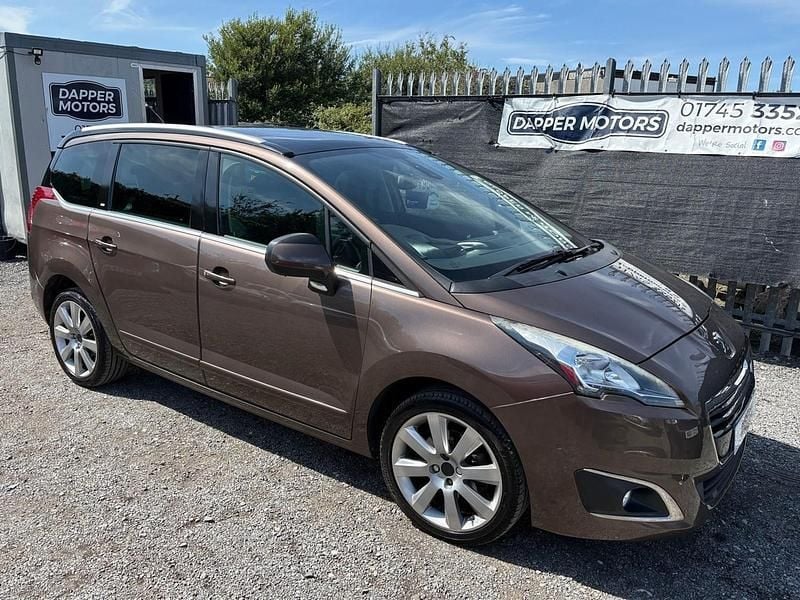 Brown Used 2015 Peugeot 5008 Allure MPV | £6,495 (Fair price) - Image 1/4