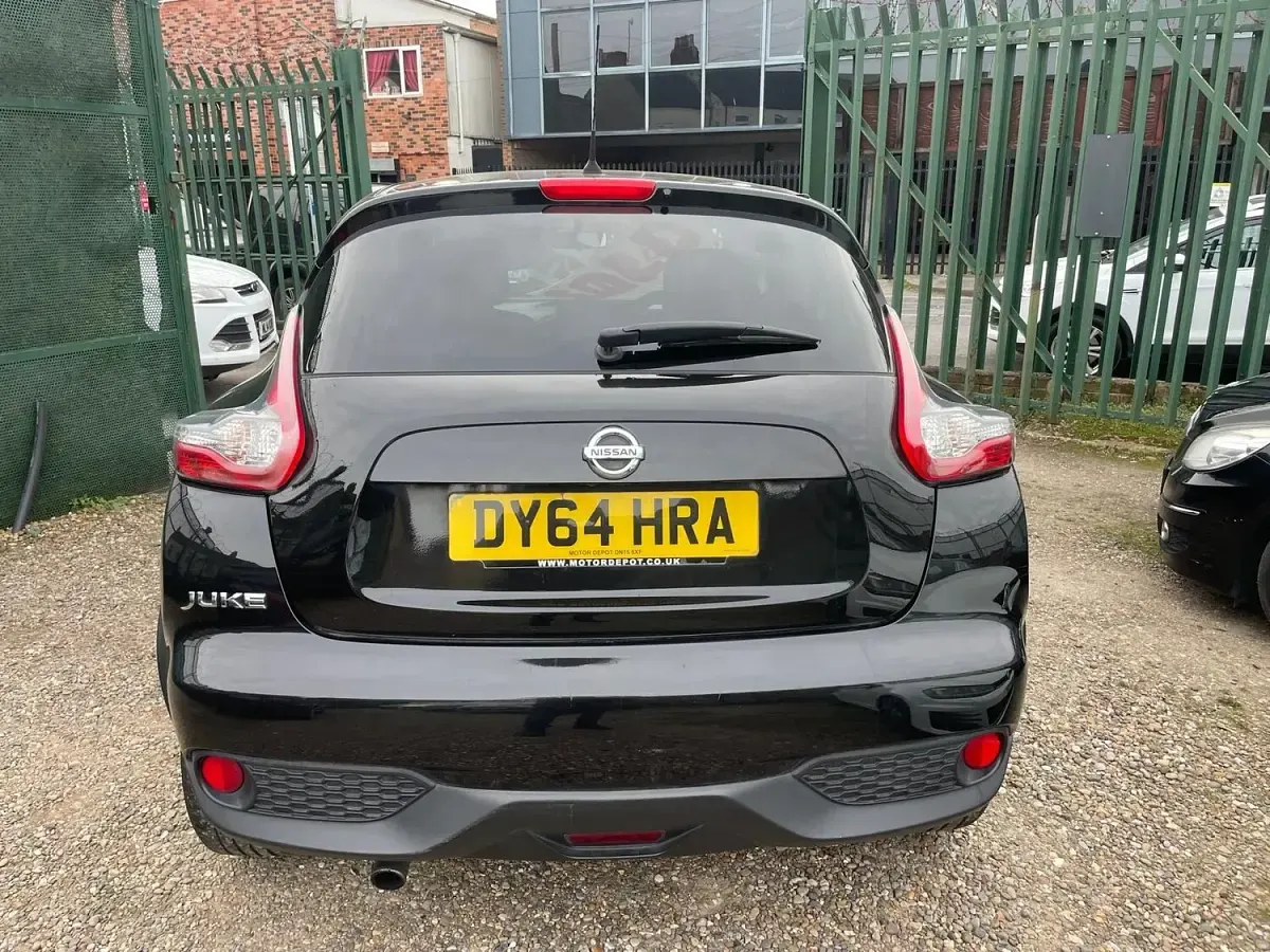 Used Nissan Juke Acenta Premium 115 HP (84 kW) 2014 Black SUV