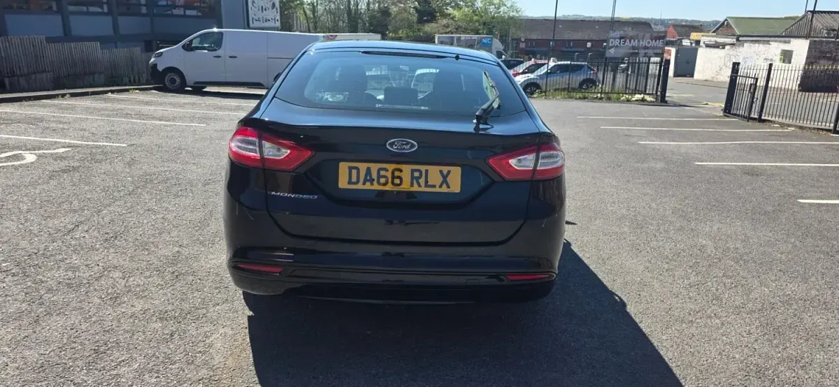 Usado Ford Mondeo Titanium 2016 Preto Citadino