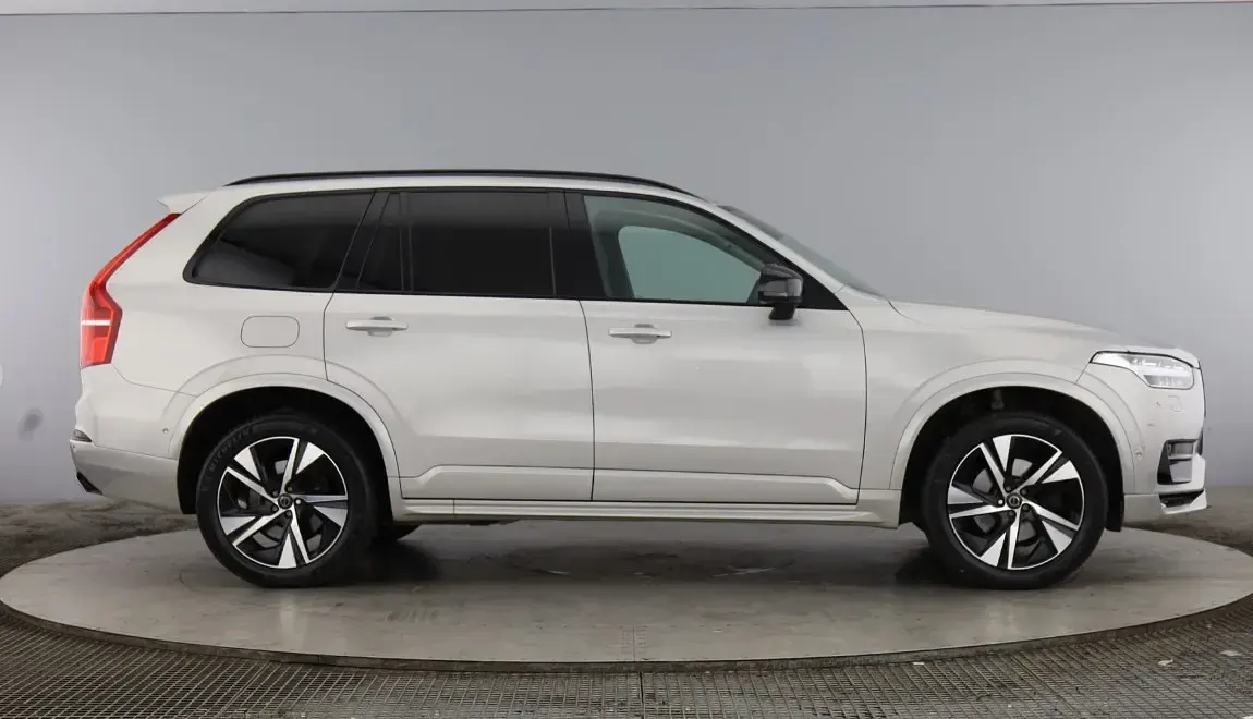 Used Volvo XC90 Plus 247 HP (181 kW) 2023 SUV