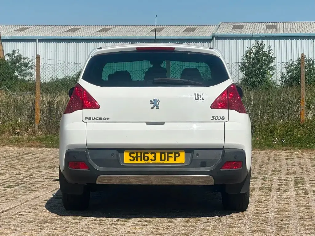 Used Peugeot 3008 Allure 2013 White Estate