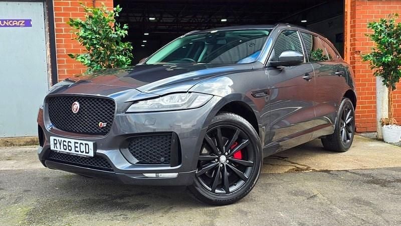 Used Jaguar F-Pace S 380 HP (279 kW) 2016 Grey SUV