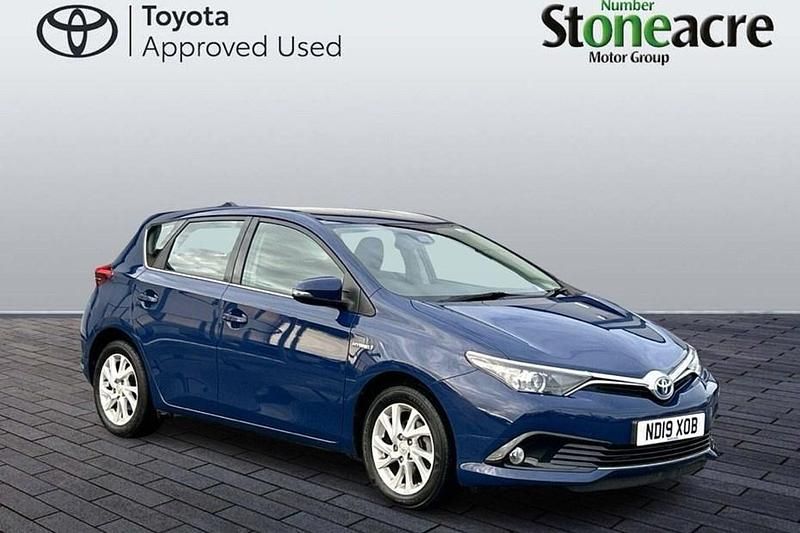 Used 2019 Toyota Auris Hybrid | £14,300 (Fair price) - Image 1/1