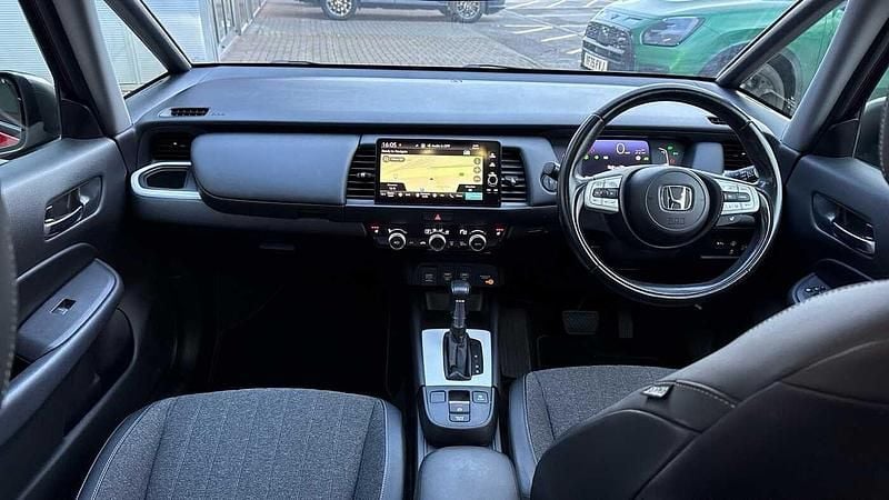 Used Honda Jazz Hybrid 109 HP (80 kW) 2021 Red Hatchback