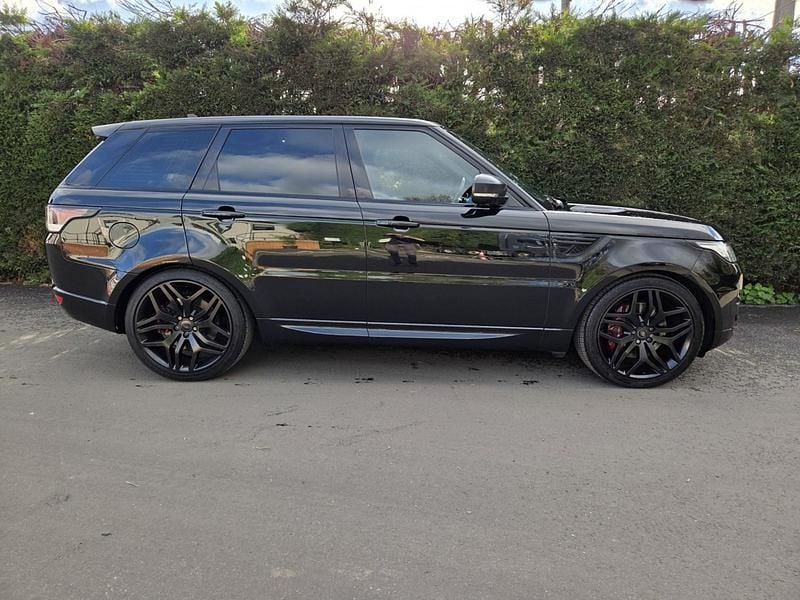 Black Used 2015 Land Rover Range Rover HSE Dynamic SUV | £16,495 (Good price) - Image 1/4