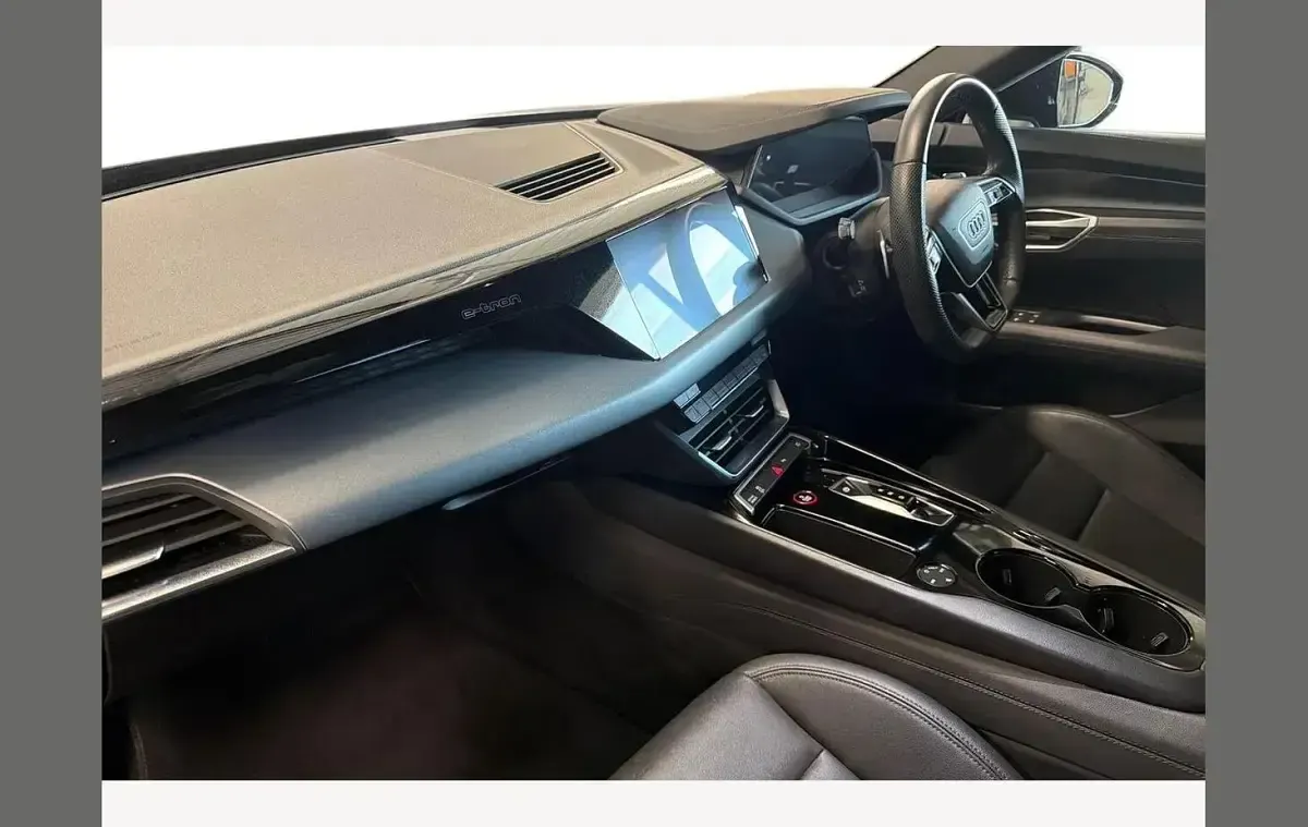 Used Audi e-tron GT quattro Comfort 384 kW (523 HP) 2022 Black Sedan