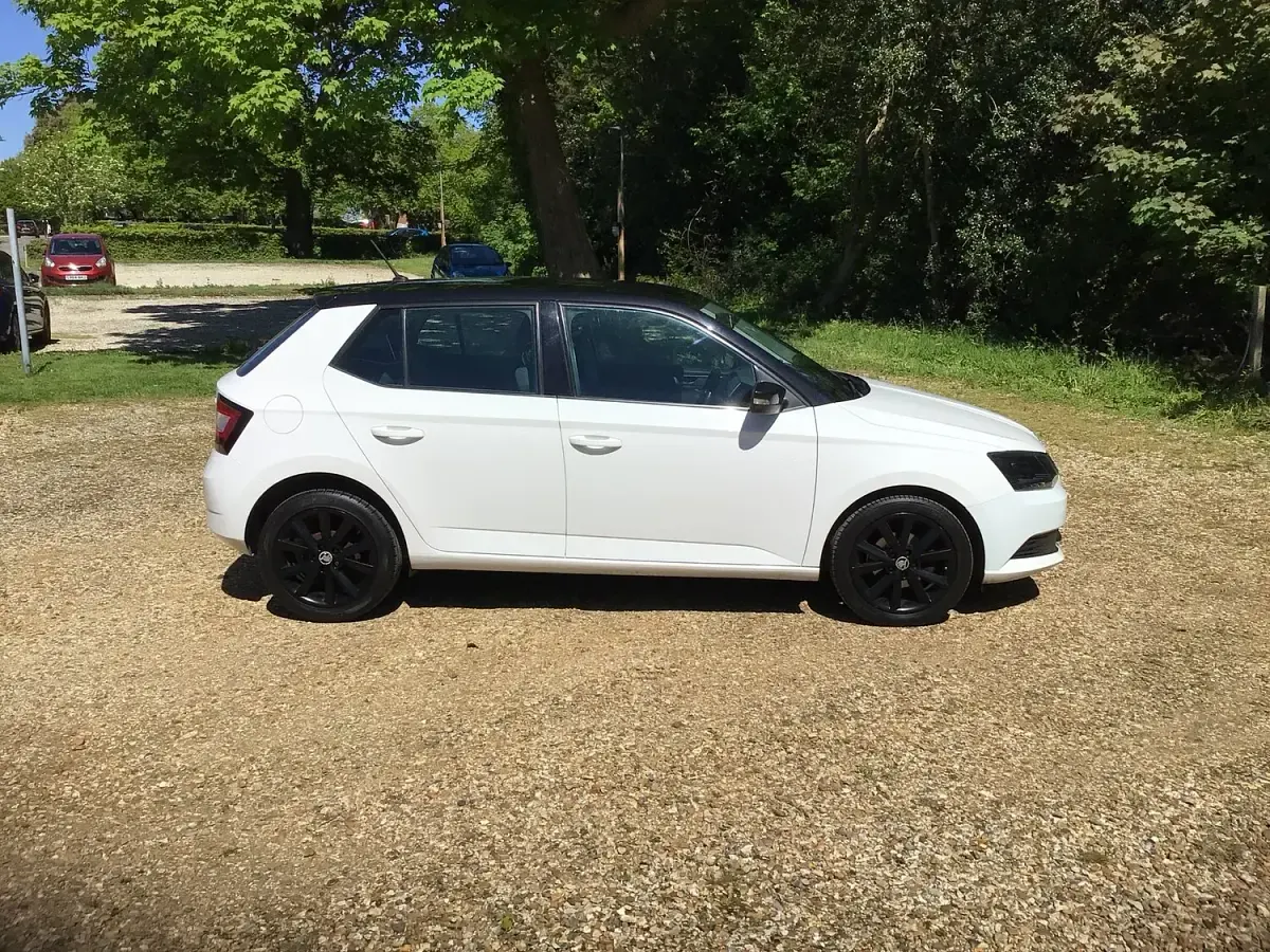 Used Skoda Fabia Colour Edition 2018 White Hatchback