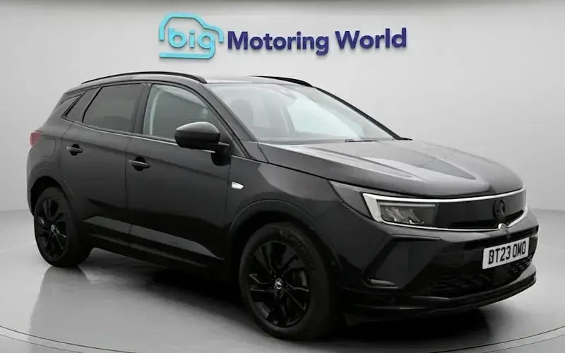 Used Vauxhall Grandland X S 225 HP (165 kW) 2023 SUV