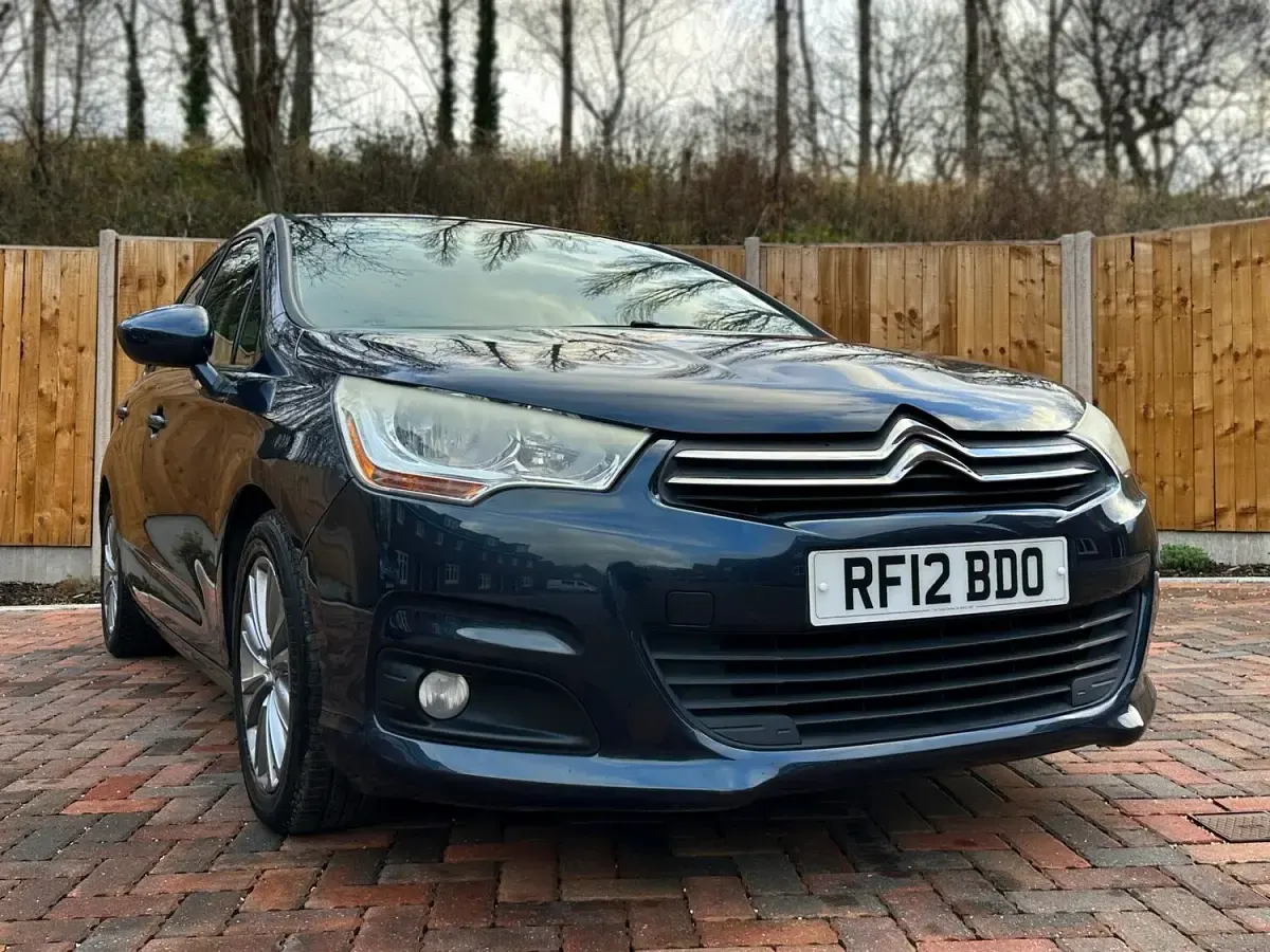 Used Citroën C4 VTR Sport 2012 Blue Hatchback