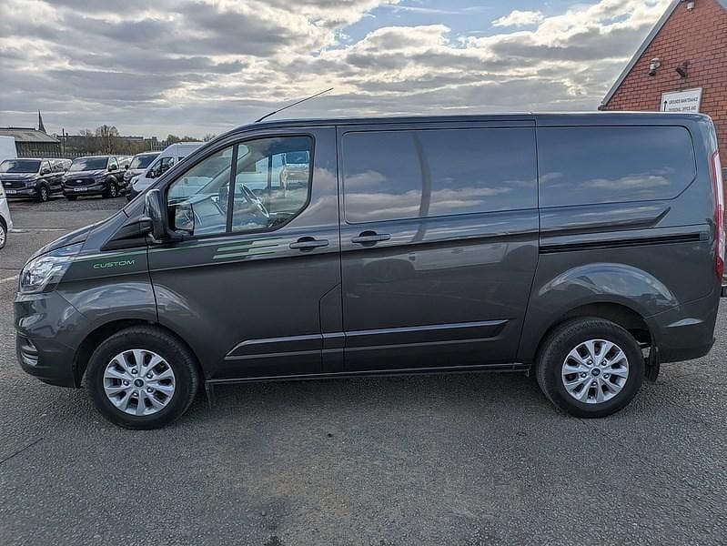 Used Ford Transit Custom Limited 170 HP (125 kW) 2022 Grey Van