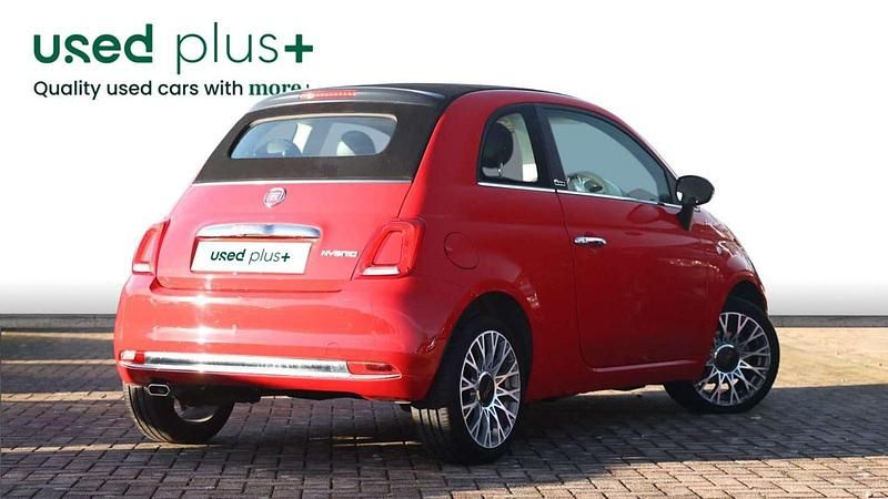 Used Fiat 500 Dolcevita 70 HP (51 kW) 2022 Red Cabriolet