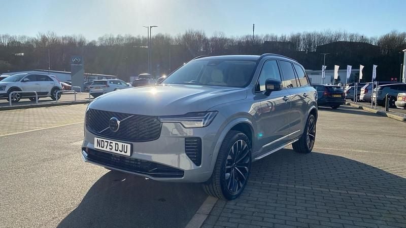 New Volvo XC90 Ultra 250 HP (183 kW) 2025 Grey SUV