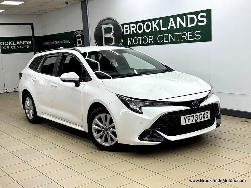 White Used 2023 Toyota Corolla Estate | £20,185 (Fair price) - Image 1/3