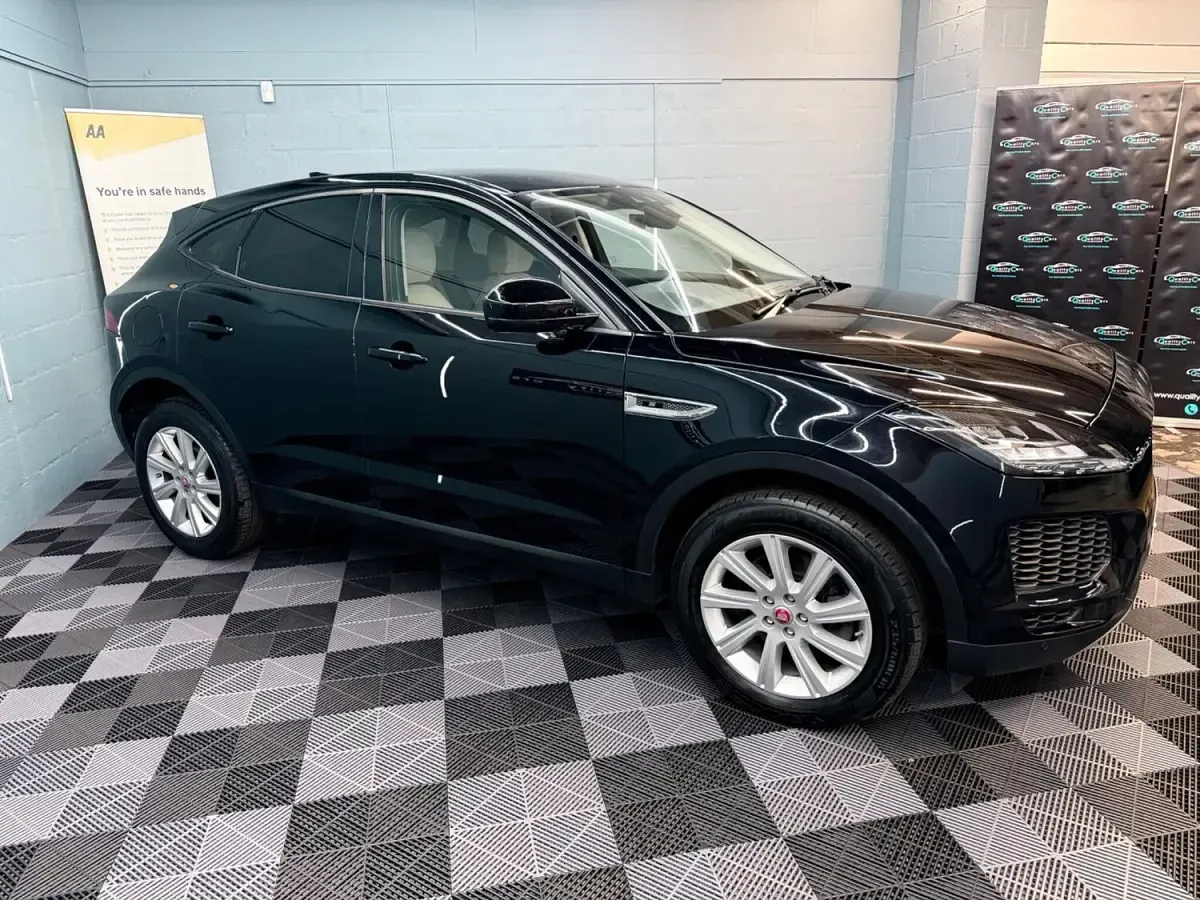 Used Jaguar E-Pace S 150 HP (110 kW) 2019 Black SUV