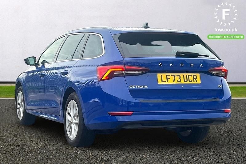 Used Skoda Octavia SE L 2023 Blue Estate