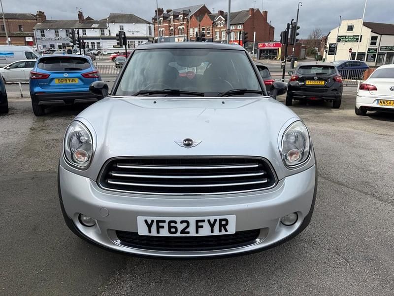 Używany Mini Cooper D 2012 Srebrny Hatchback