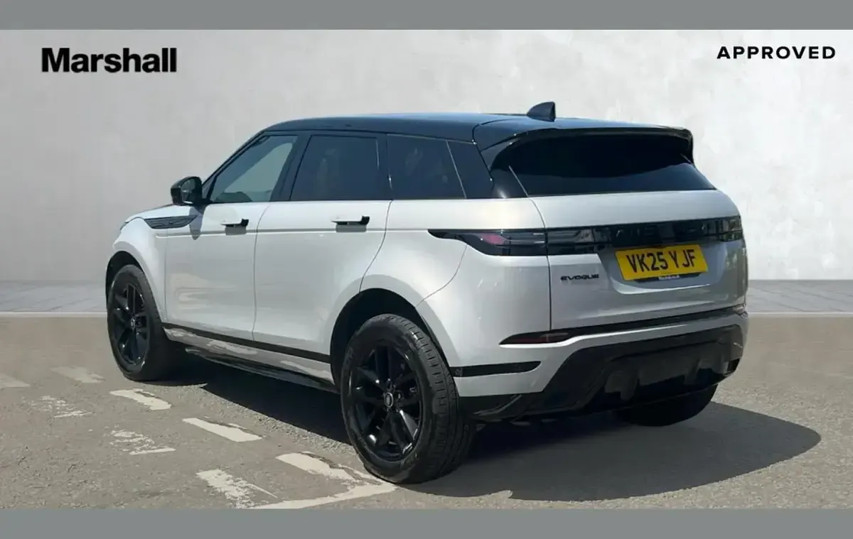 Used Land Rover Range Rover evoque 204 HP (150 kW) 2025 Metallic  seoul pearl silver SUV