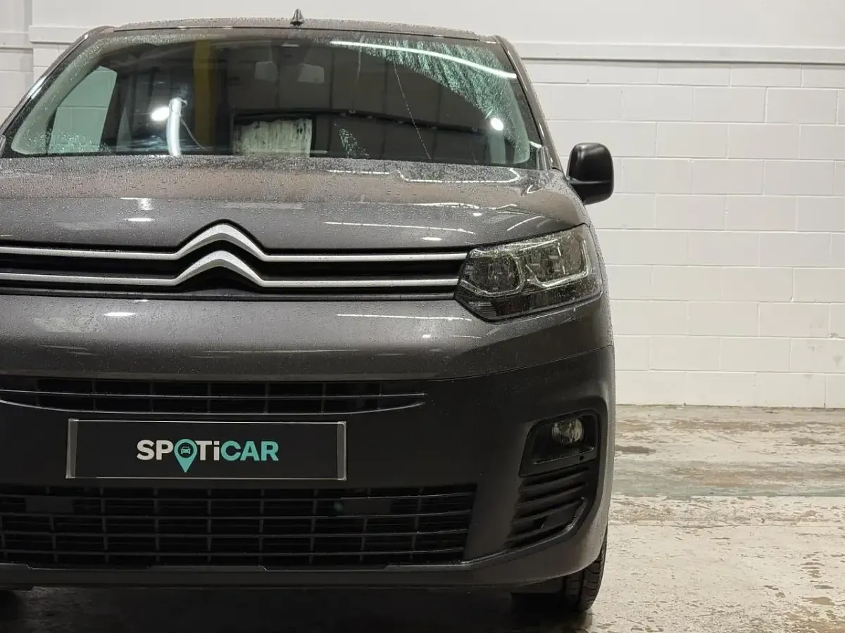 Used Citroën Berlingo 98 kW (134 HP) 2023 Grey MPV