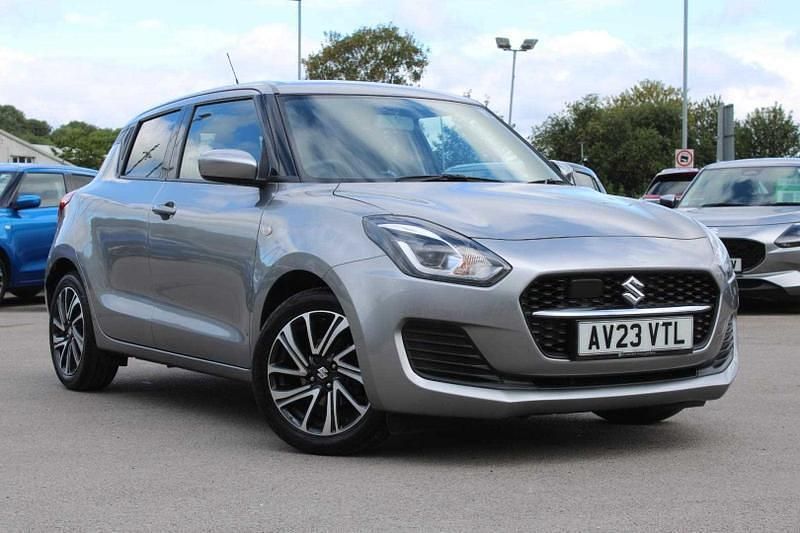 Used 2023 Suzuki Swift SZ-L Hatchback | £11,990 (Fair price) - Image 1/3