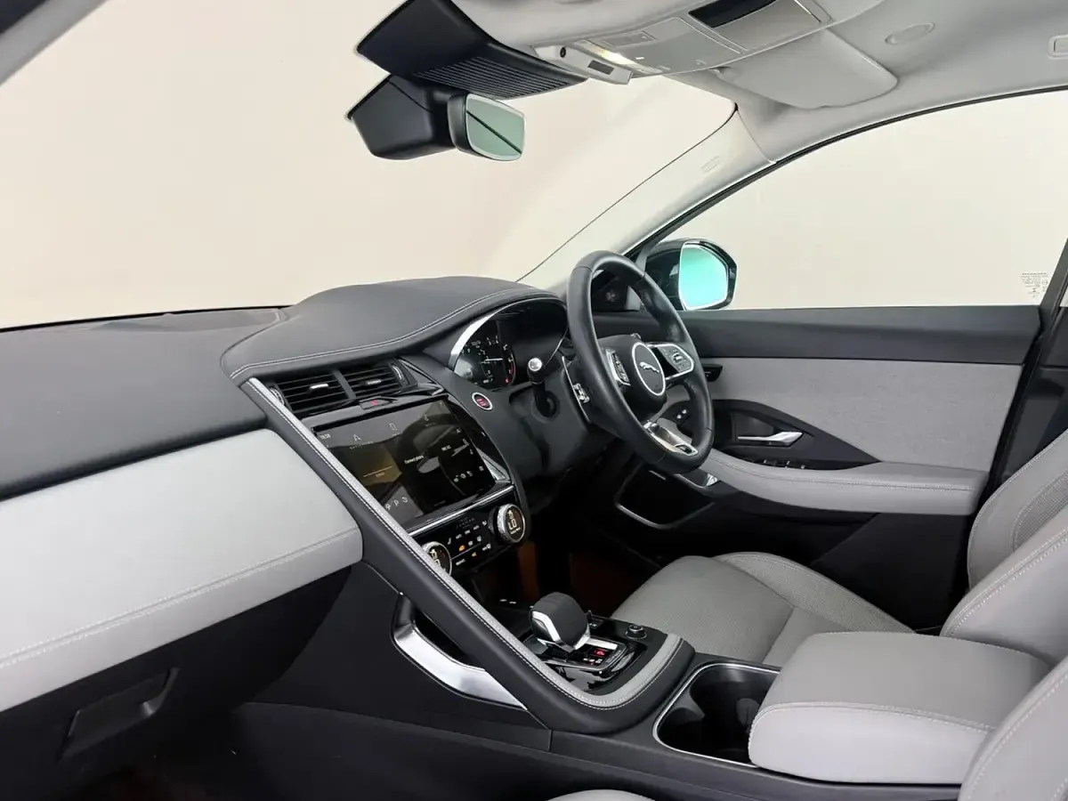 Used Jaguar E-Pace R-Dynamic 309 HP (227 kW) 2022 Blue SUV
