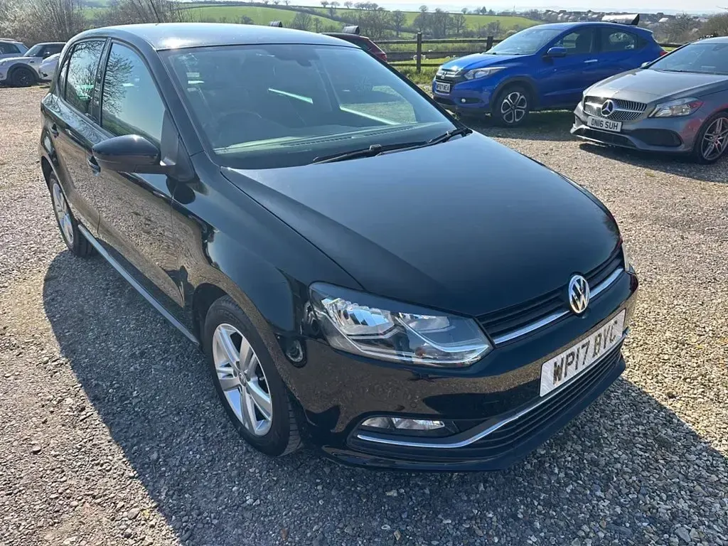 Begagnad VW Polo Edition 75 HK (55 kW) 2017 Svart Halvkombi