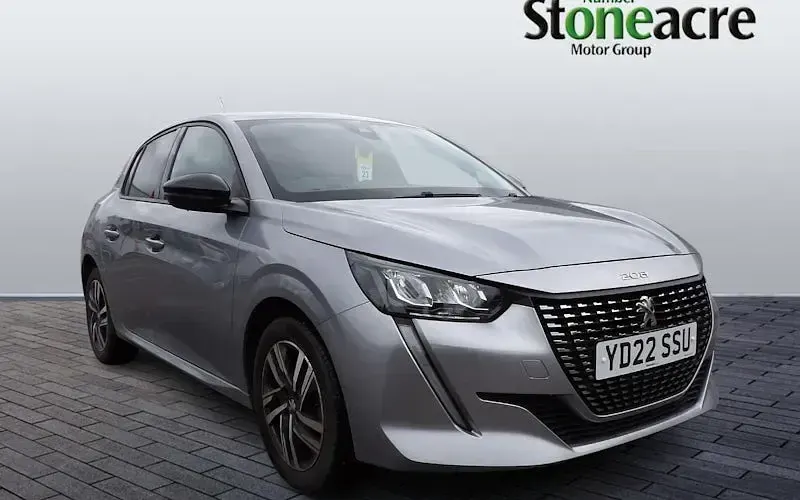 Used Peugeot 208 Allure Premium 102 HP (75 kW) 2022 Hatchback