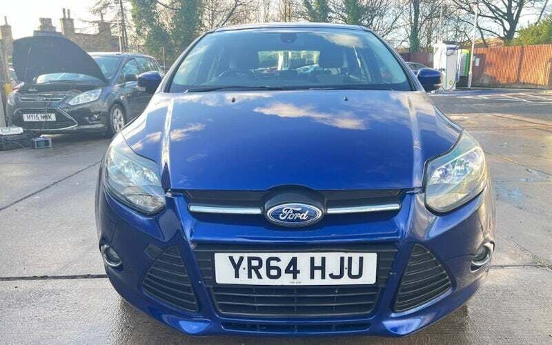 Blue Used 2014 Ford Focus Zetec Hatchback | £3,995 (Good price) - Image 1/4
