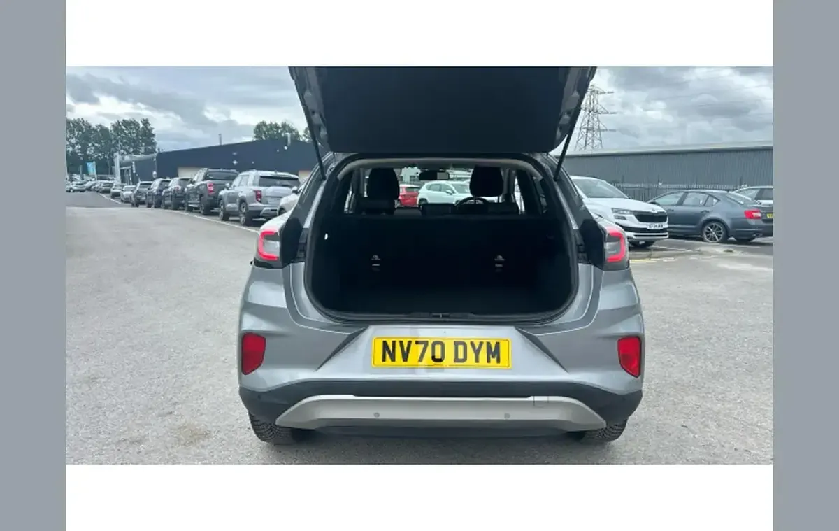 Used Ford Puma Titanium 125 HP (91 kW) 2020 Silver SUV