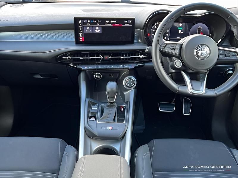 Used Alfa Romeo Tonale Sprint 158 HP (116 kW) 2024 Red SUV