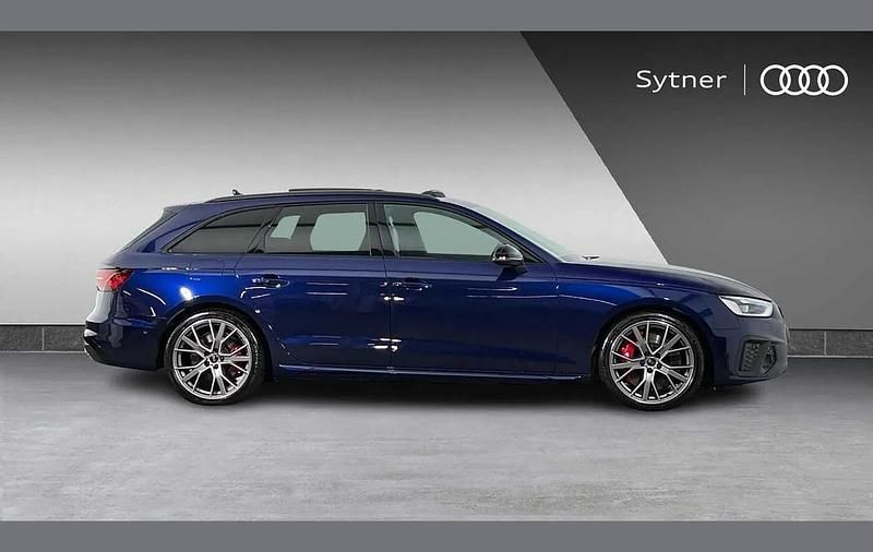 Used Audi S4 Advanced 336 HP (247 kW) 2024 Blue Estate
