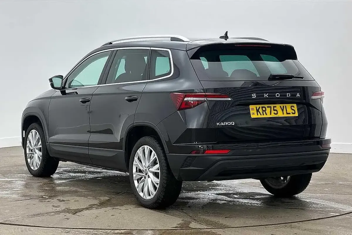 Used Skoda Karoq SE L 150 HP (110 kW) 2025 Black magic pearl effect SUV