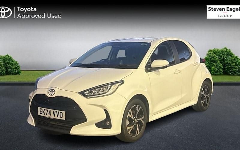 Used Toyota Yaris Hybrid Design 116 HP (85 kW) 2025 Hatchback