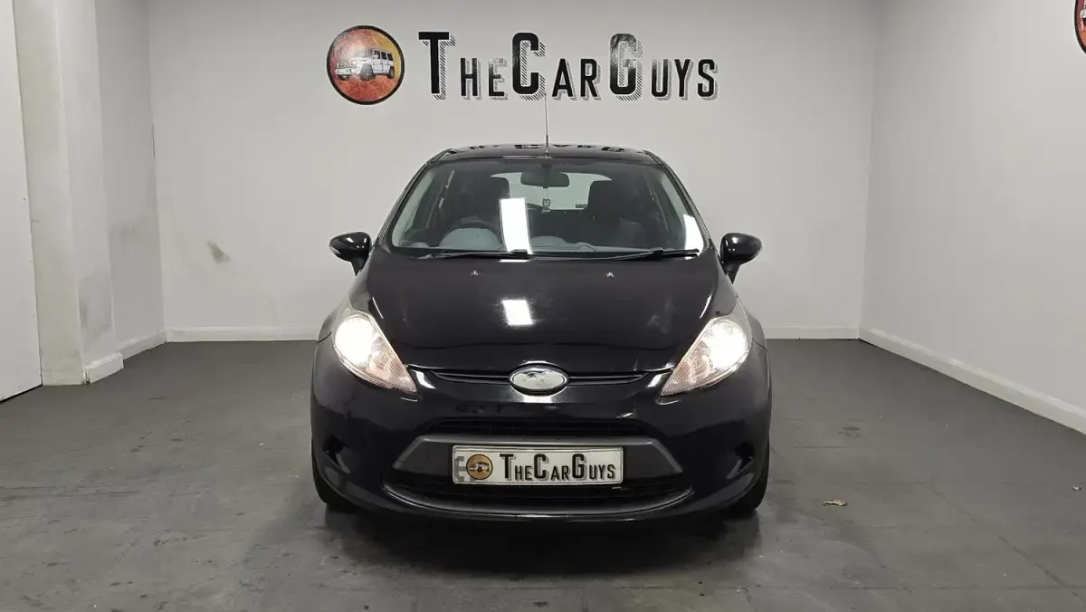 Używany Ford Fiesta 96 KM (70 kW) 2010 Czarny Hatchback