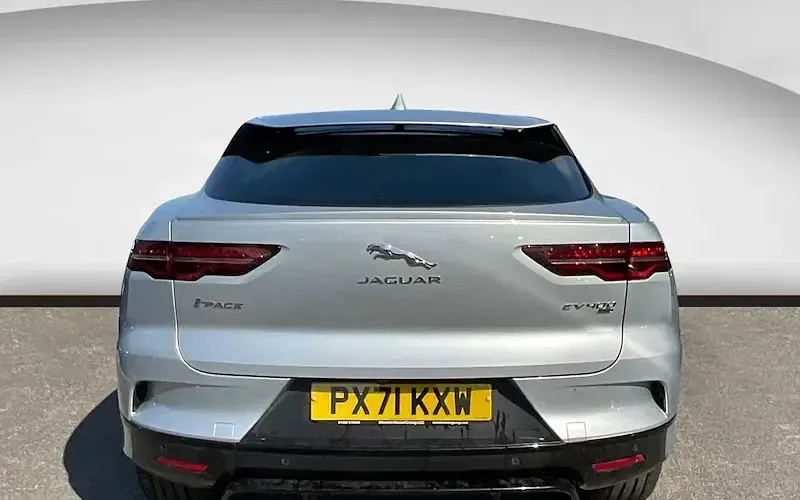 Usado Jaguar I-Pace SE 294 kW (400 HP) 2021 Prateado SUV