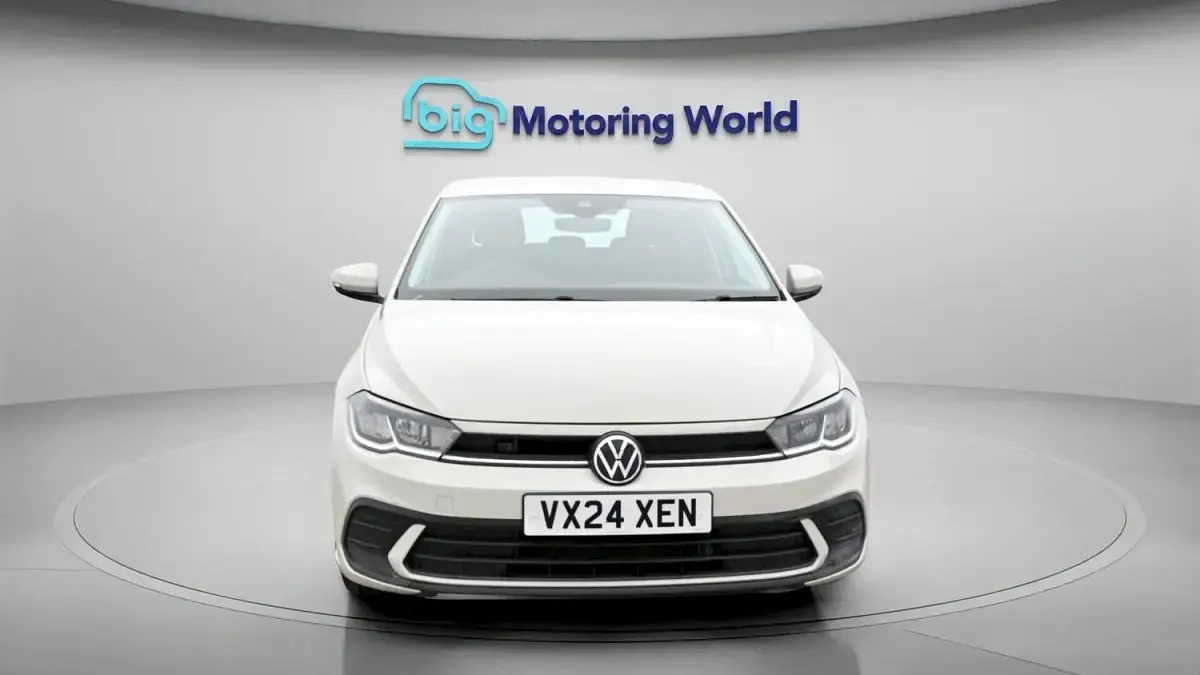 Käytetty VW Polo S 94 HP (69 kW) 2024 Harmaa Viistoperä