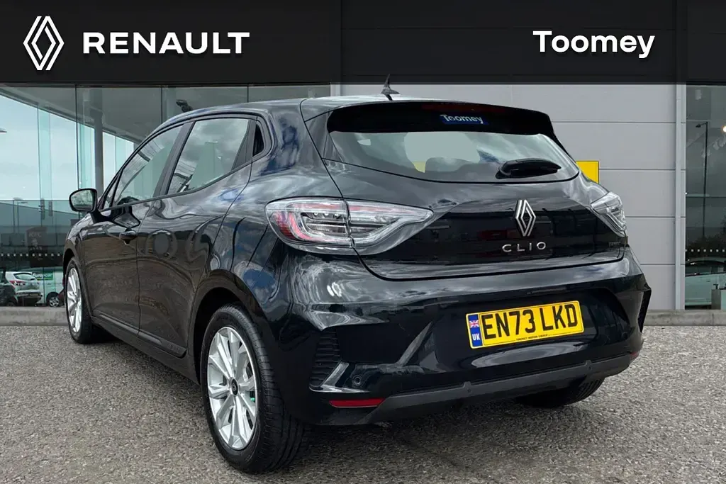 Used Renault Clio V Evolution 140 HP (102 kW) 2024 Black Hatchback