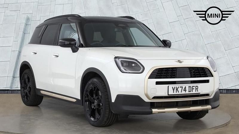 White Used 2025 Mini Countryman SUV | £34,498 (Fair price) - Image 1/4