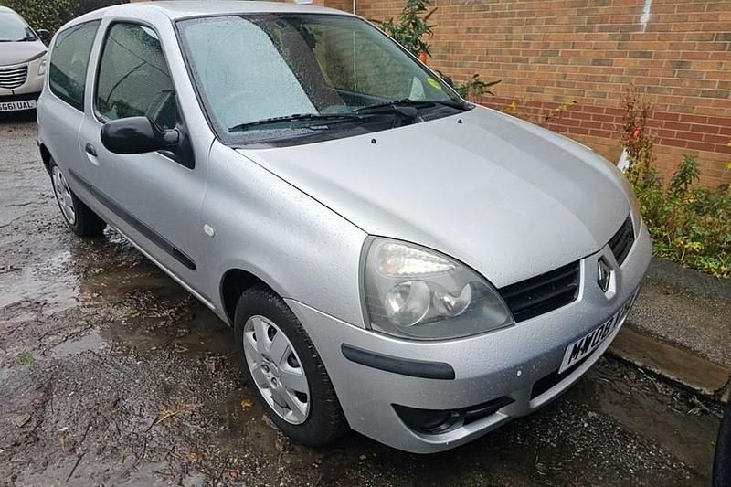 Silver Used 2008 Renault Clio II Campus Hatchback | £690 (Super price) - Image 1/1