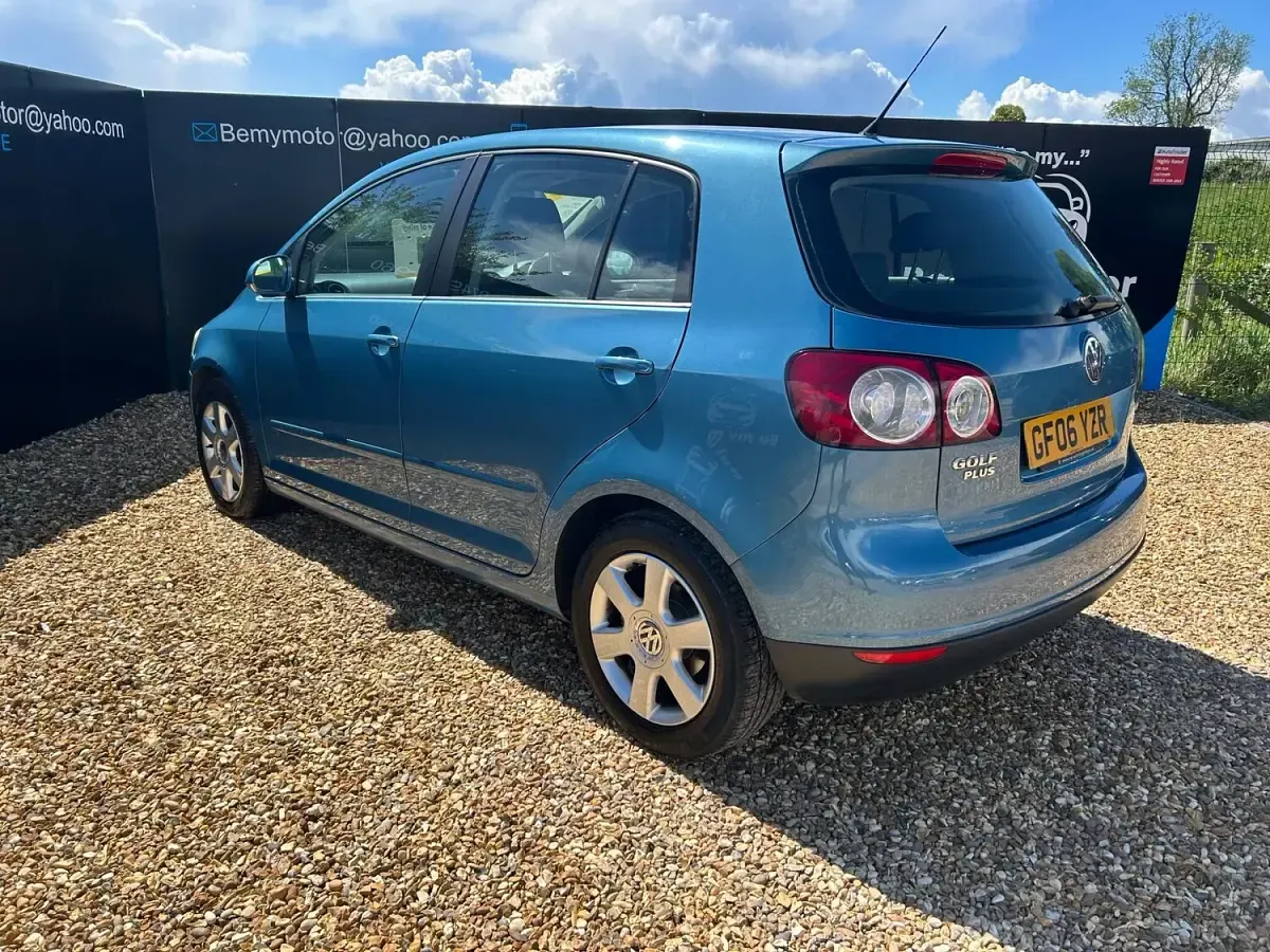Used VW Golf IV SE 103 HP (75 kW) 2006 Blue Hatchback