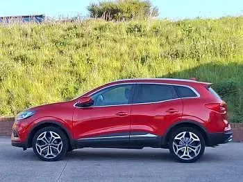 Used Renault Kadjar Techno 140 HP (102 kW) 2022 Red SUV