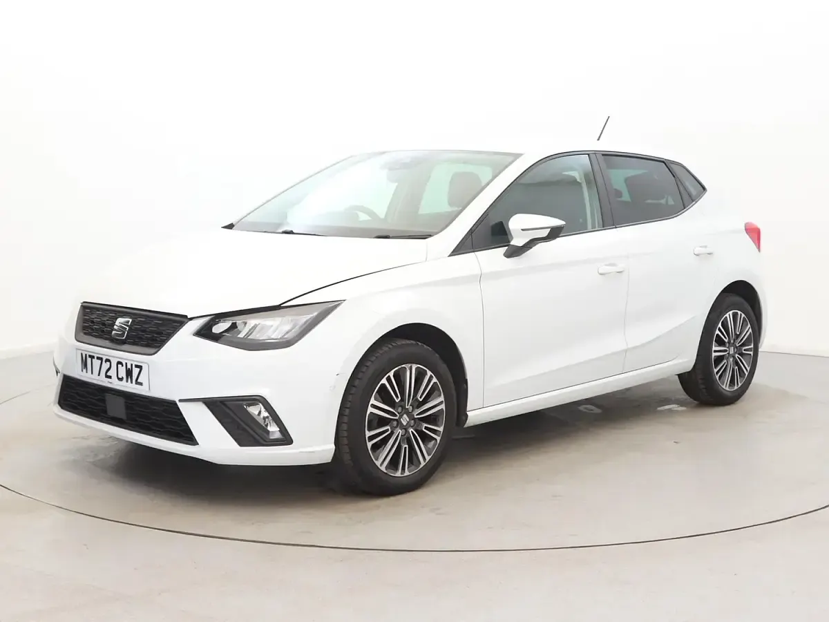 Used Seat Ibiza SE 2023 White Hatchback