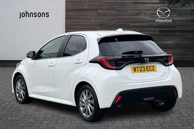 Used Mazda 2 116 HP (85 kW) 2023 White Hatchback